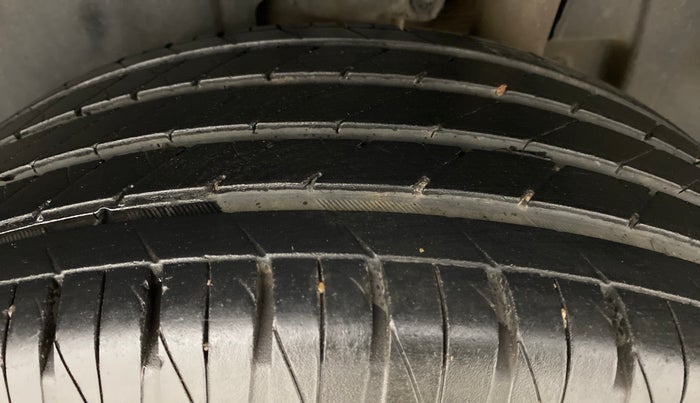 2021 Toyota URBAN CRUISER PREMIUM GRADE MT, Petrol, Manual, 15,744 km, Left Rear Tyre Tread