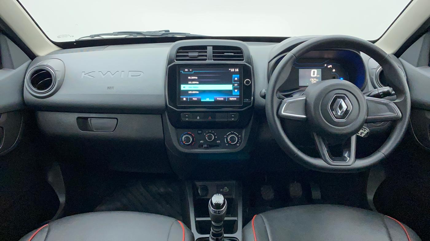 2022 Renault Kwid RXT 1.0 (O), Petrol, Manual, 17,625 km, Dashboard