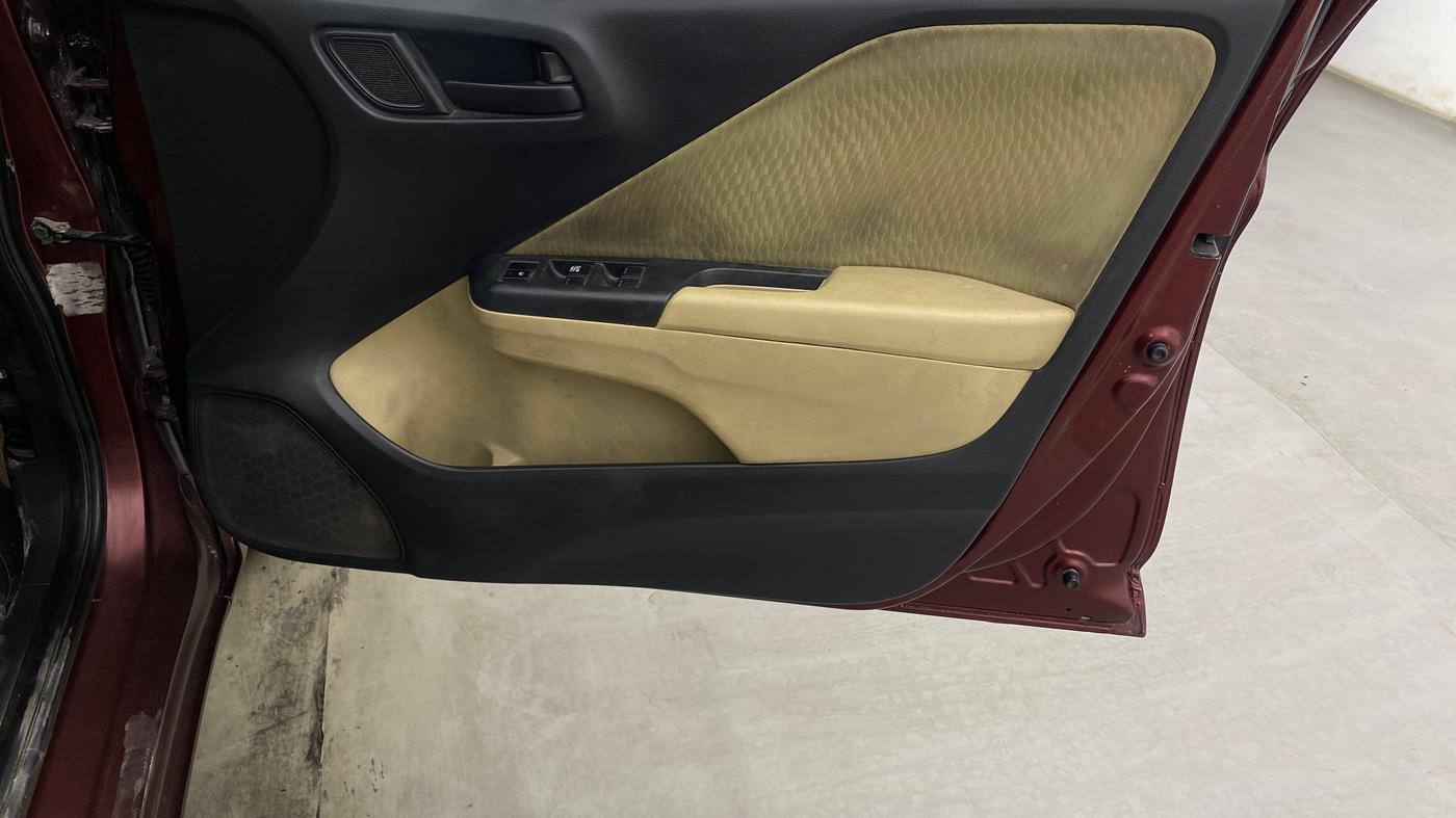 2015 Honda City 1.5L I-VTEC S MT, Petrol, Manual, 96,992 km, Driver Side Door Panels Control