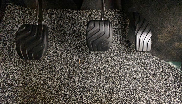 2020 Renault Kwid RXL, Petrol, Manual, 11,078 km, Pedals