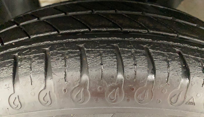 2020 Renault Kwid RXL, Petrol, Manual, 11,078 km, Left Front Tyre Tread