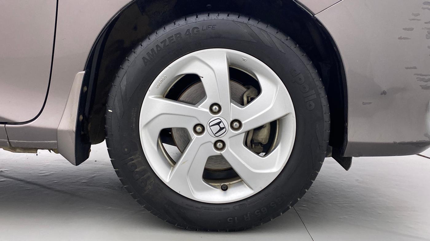 2015 Honda City VX CVT PETROL, Petrol, Automatic, 65,037 km, Right Front Wheel