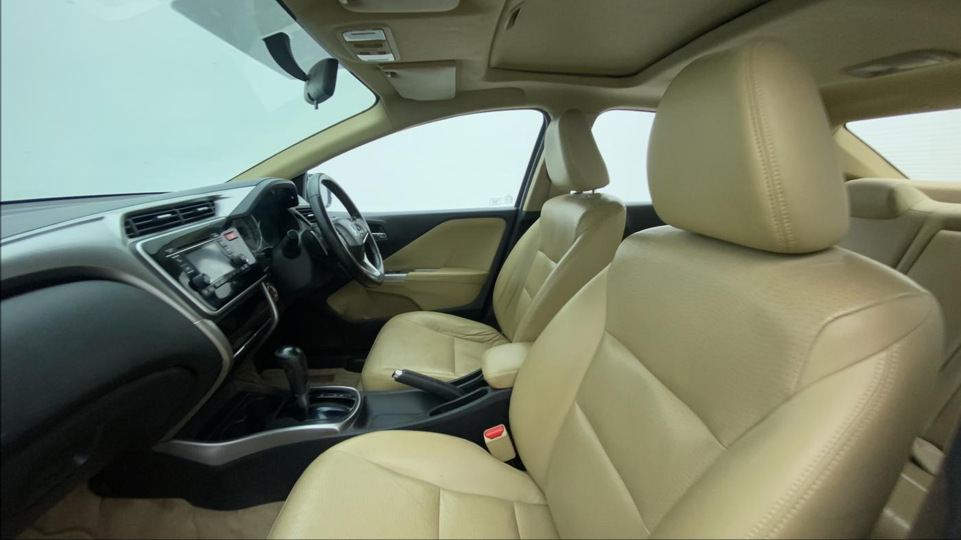 2015 Honda City VX CVT PETROL, Petrol, Automatic, 65,037 km, Right Side Front Door Cabin