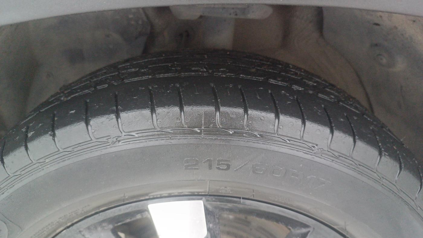 2019 MG HECTOR SHARP 1.5 DCT PETROL, Petrol, Automatic, 40,620 km, Left Front Tyre Tread
