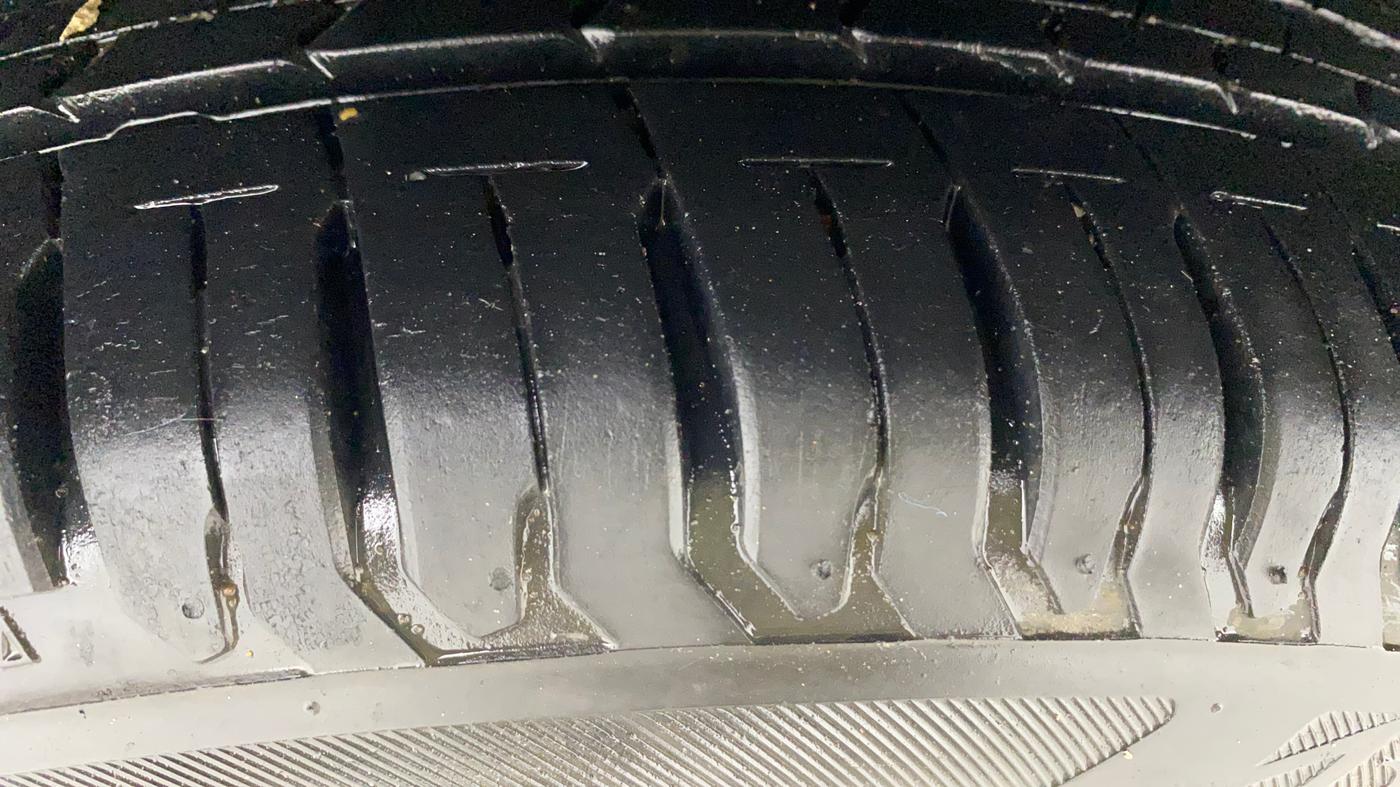 2015 Volkswagen Polo GT TSI AT, Petrol, Automatic, 89,576 km, Right Rear Tyre Tread