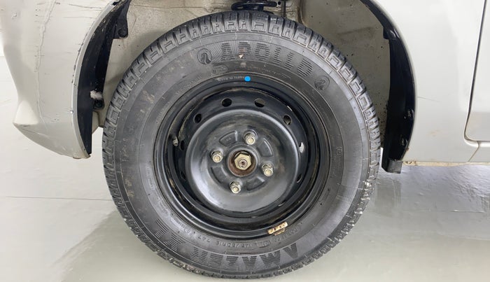 2014 Maruti Alto 800 LXI, Petrol, Manual, 18,339 km, Left Front Wheel