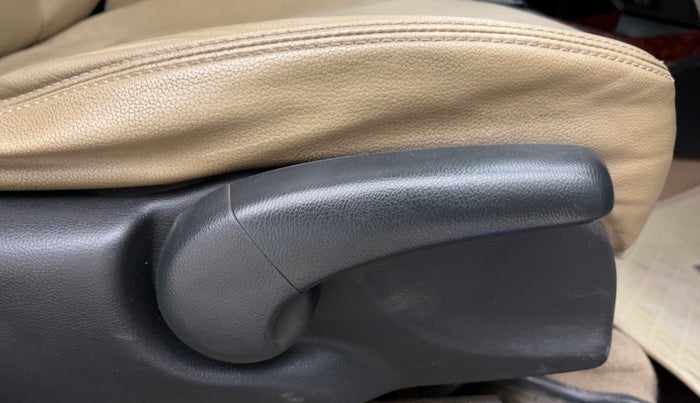 2020 Honda City 1.5L I-DTEC ZX, Diesel, Manual, 98,573 km, Driver Side Adjustment Panel