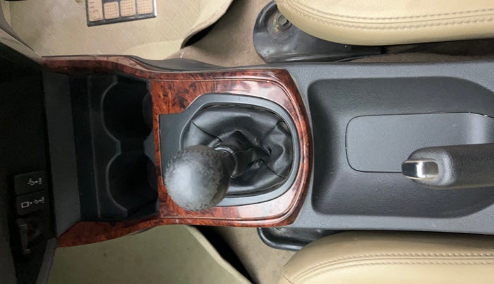 2020 Honda City 1.5L I-DTEC ZX, Diesel, Manual, 98,573 km, Gear Lever