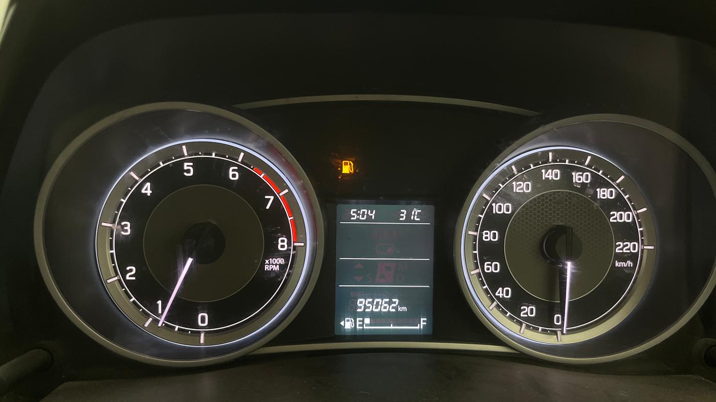 2021 Maruti Dzire ZXI, Petrol, Manual, 95,251 km, Odometer Image