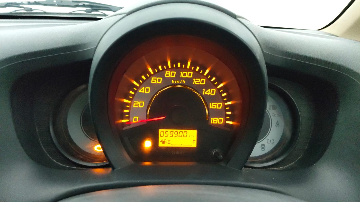 2015 Honda Brio E MT, Petrol, Manual, 59,899 km, Odometer Image
