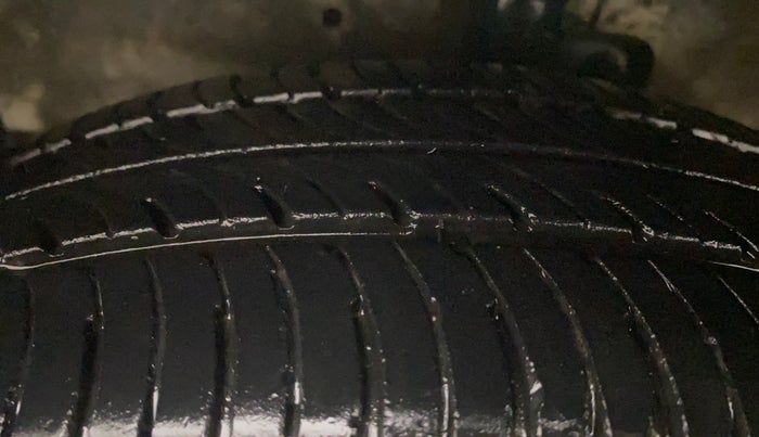 2020 Maruti Celerio VXI AMT, Petrol, Automatic, 26,158 km, Left Front Tyre Tread