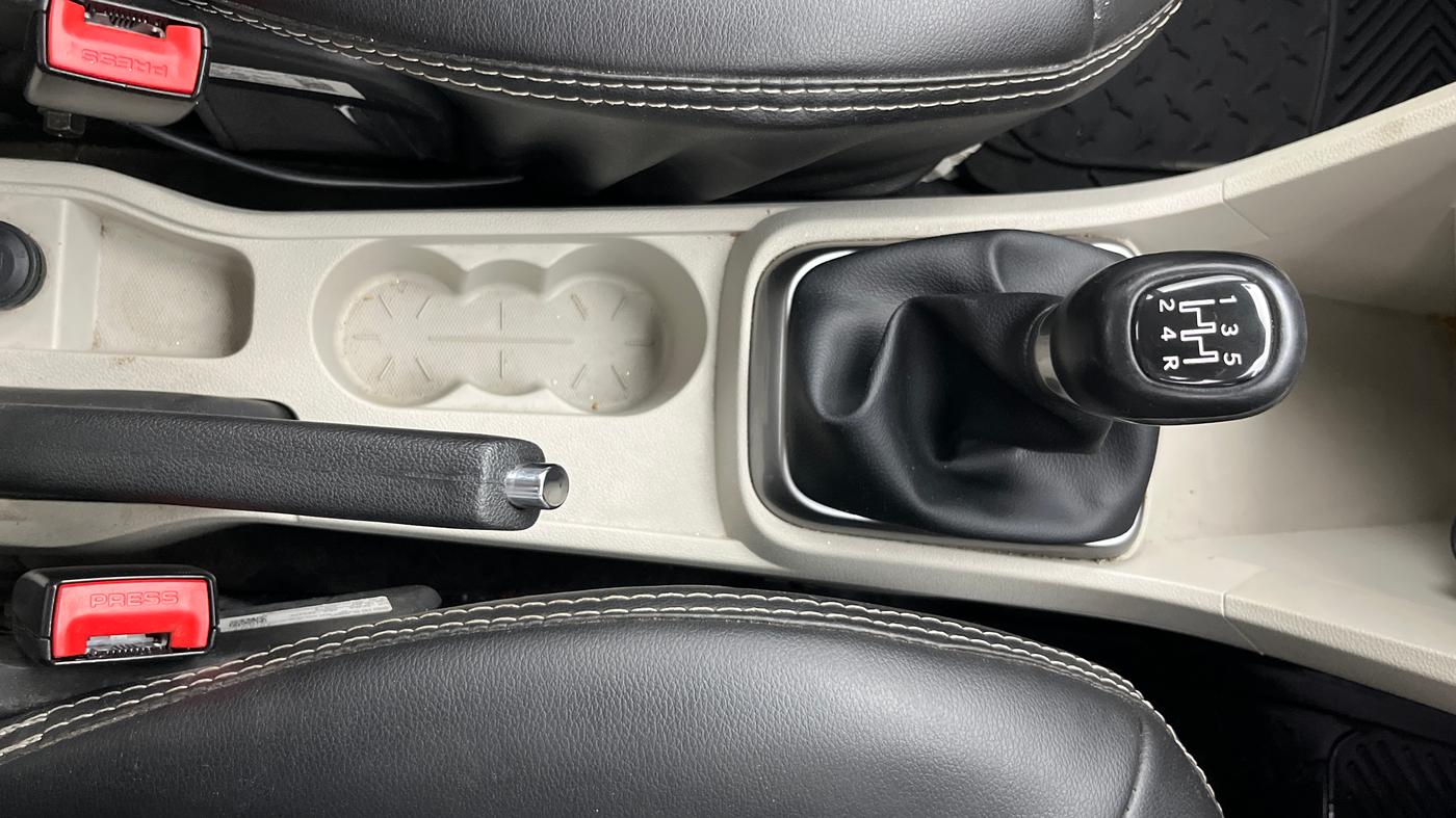 2023 Tata TIGOR XZ PLUS CNG, CNG, Manual, 25,571 km, Gear Lever