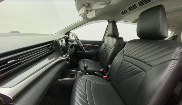 2019 Maruti XL6 ZETA MT, Petrol, Manual, 28,188 km, Right Side Front Door Cabin