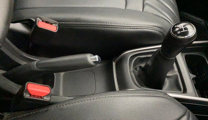 2019 Maruti XL6 ZETA MT, Petrol, Manual, 28,188 km, Gear Lever