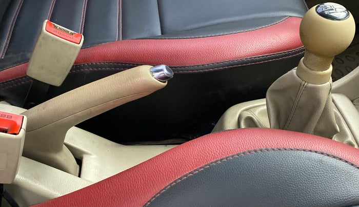 2014 Maruti Swift Dzire VXI 1.2 BS IV, Petrol, Manual, 68,159 km, Gear Lever