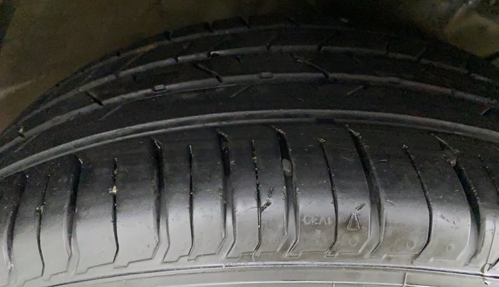 2020 Hyundai VENUE 1.0 TURBO GDI SX+ AT, Petrol, Automatic, 18,652 km, Right Front Tyre Tread