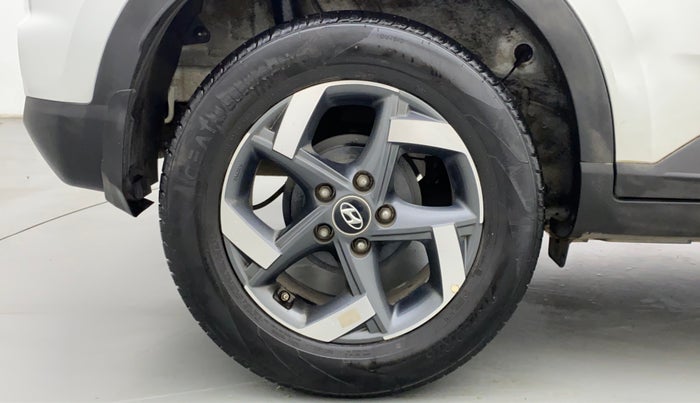 2020 Hyundai VENUE 1.0 TURBO GDI SX+ AT, Petrol, Automatic, 18,652 km, Right Rear Wheel