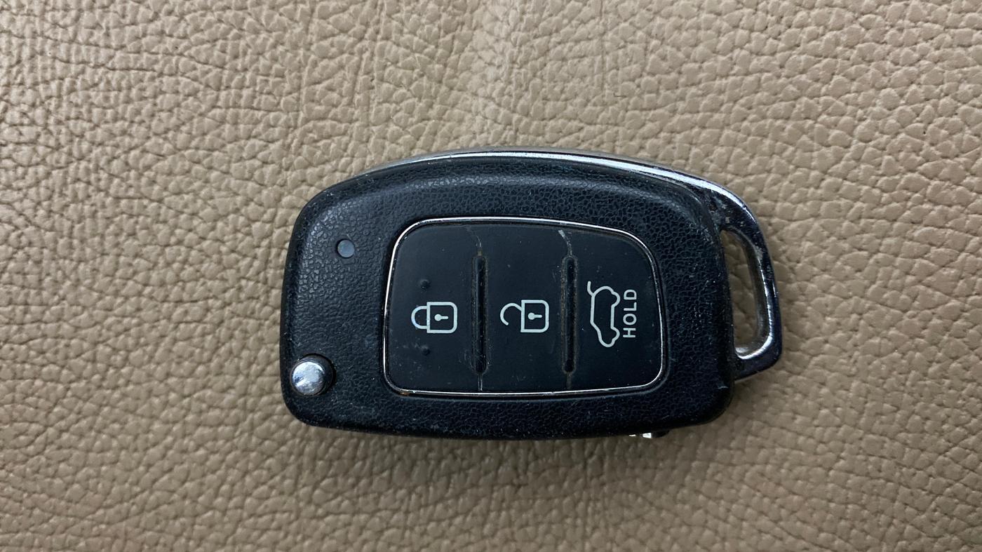 2013 Hyundai i20 MAGNA (O) 1.2, Petrol, Manual, 47,732 km, Key Close Up