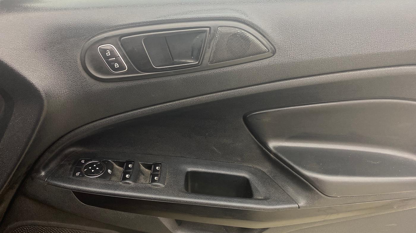 2019 Ford Ecosport TREND 1.5L PETROL, CNG, Manual, 90,281 km, Driver Side Door Panels Control