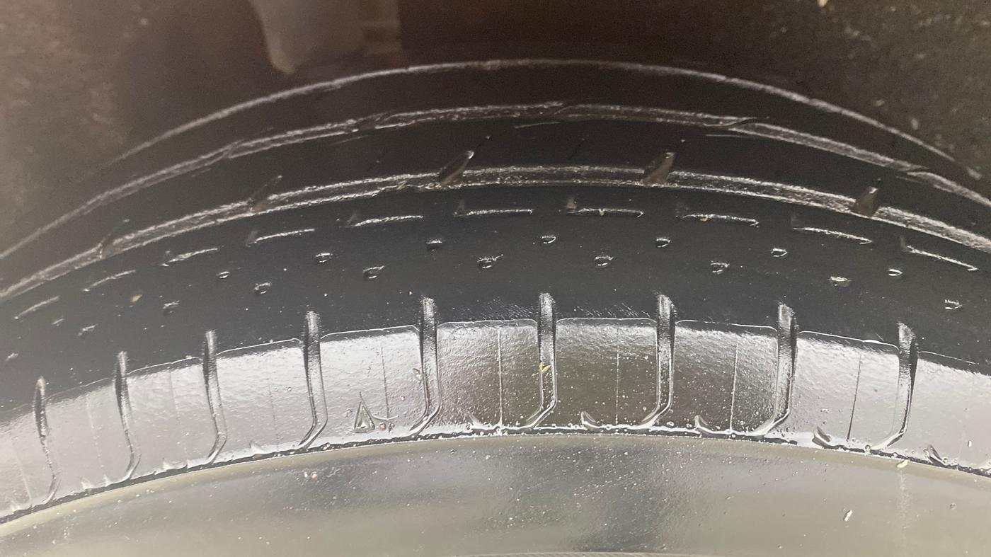 2019 Ford Ecosport TREND 1.5L PETROL, CNG, Manual, 90,281 km, Right Rear Tyre Tread