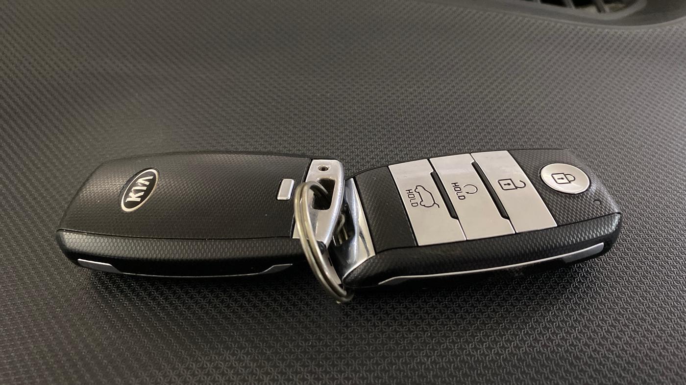 2020 KIA SONET GTX PLUS 1.5 AT, Diesel, Automatic, 48,392 km, Key Close Up