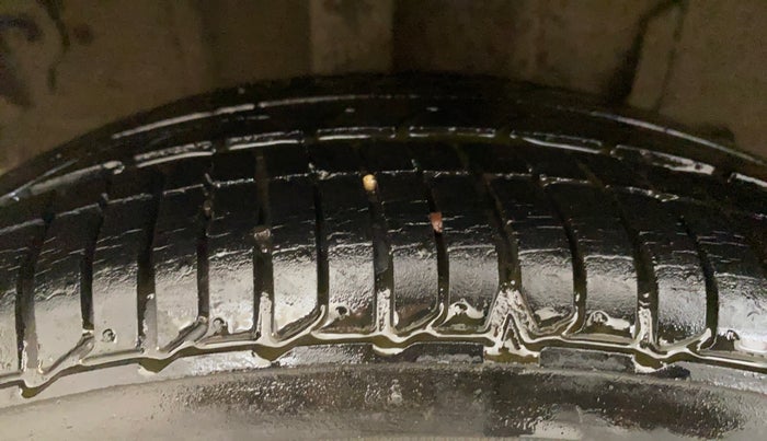 2017 Tata TIGOR XTA PETROL, Petrol, Automatic, 29,990 km, Right Rear Tyre Tread