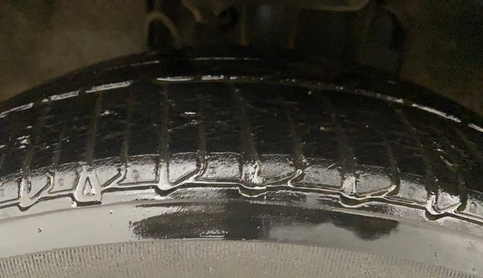 2017 Tata TIGOR XTA PETROL, Petrol, Automatic, 29,990 km, Left Front Tyre Tread