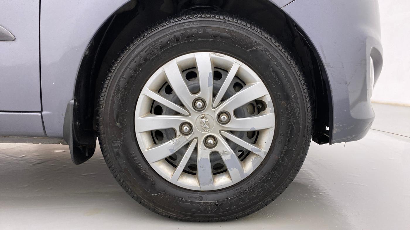 2014 Hyundai i10 SPORTZ 1.1, Petrol, Manual, 49,374 km, Right Front Wheel