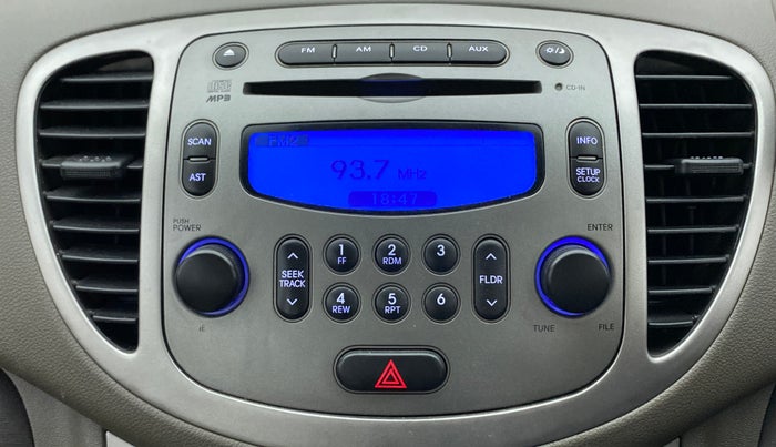 2014 Hyundai i10 SPORTZ 1.1, Petrol, Manual, 49,374 km, Infotainment System
