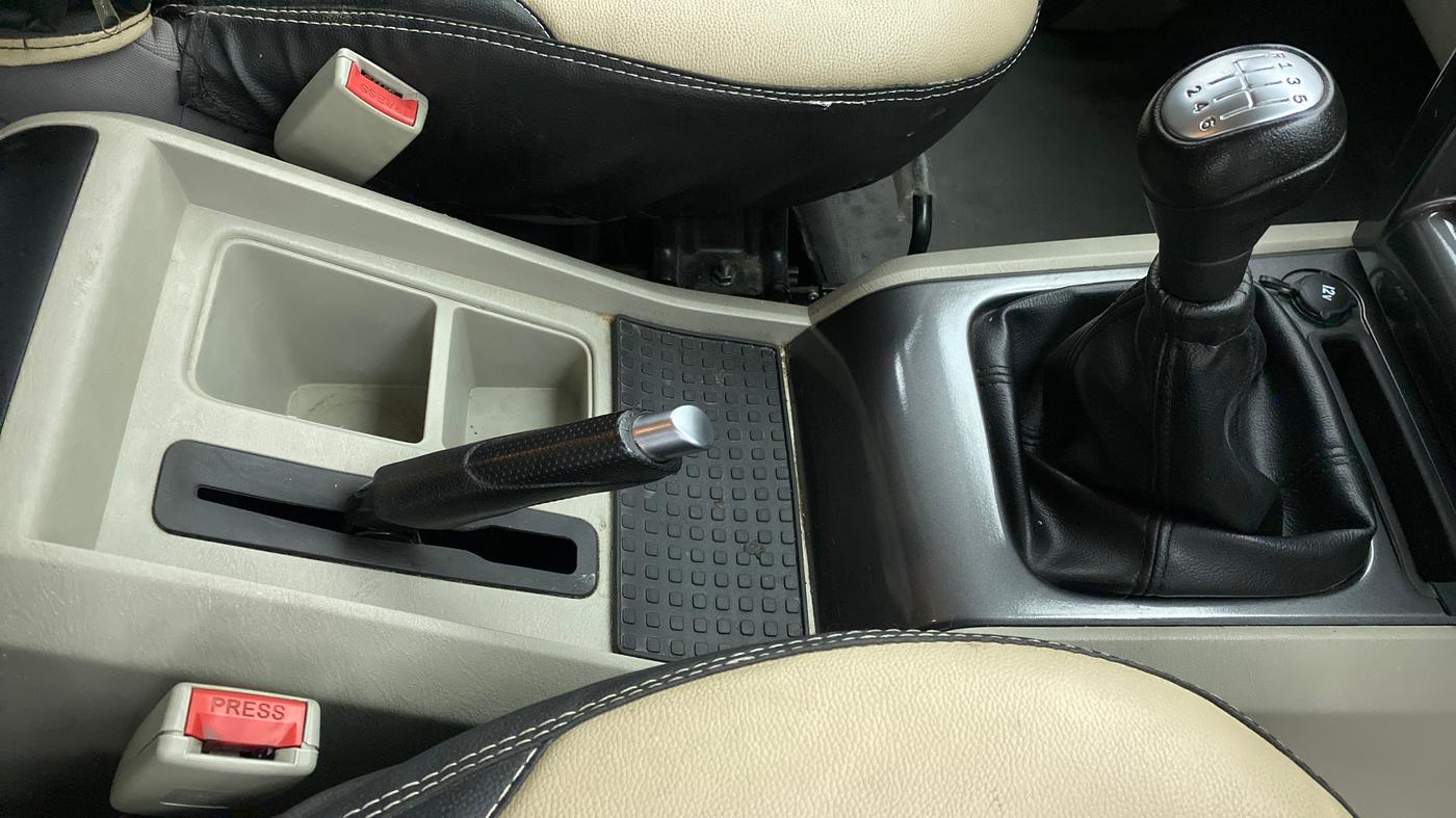 2019 Mahindra Scorpio S7 140 BHP 2WD, Diesel, Manual, 35,956 km, Gear Lever