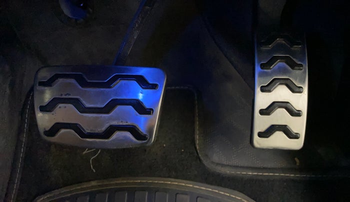 2025 Hyundai EXTER SX(O) 1.2 AMT, Petrol, Automatic, 6,674 km, Pedals