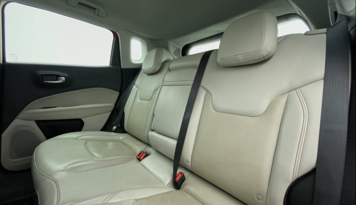 2018 Jeep Compass LIMITED (O) 2.0, Diesel, Manual, 30,896 km, Right Side Rear Door Cabin