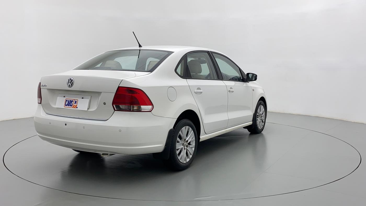 2015 Volkswagen Vento HIGHLINE PETROL, Petrol, Manual, 38,907 km, Right Back Diagonal