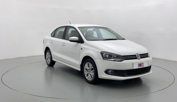 2015 Volkswagen Vento HIGHLINE PETROL, Petrol, Manual, 38,907 km, Right Front Diagonal