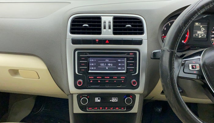 2015 Volkswagen Vento HIGHLINE PETROL, Petrol, Manual, 38,907 km, Air Conditioner