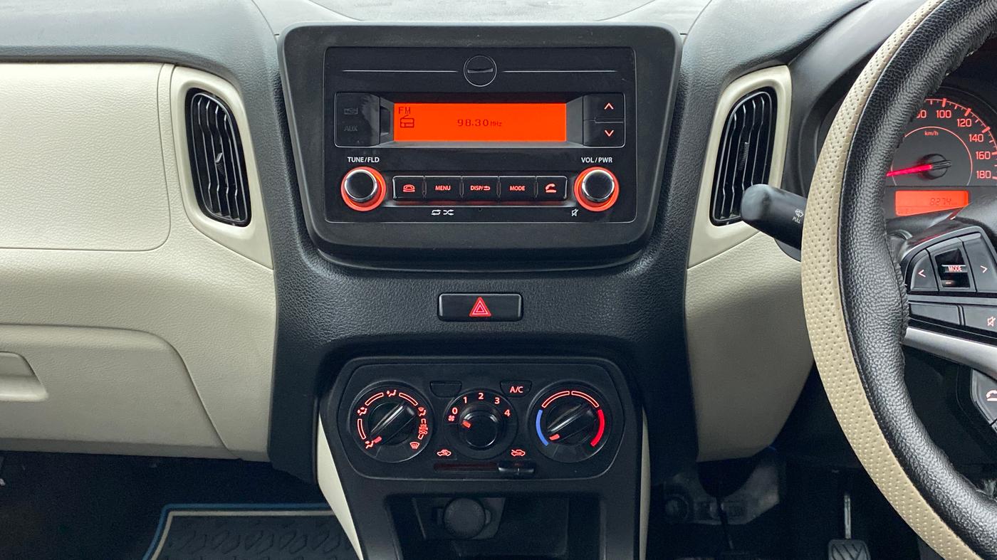 2019 Maruti New Wagon-R VXI 1.2L, Petrol, Manual, 8,350 km, Air Conditioner