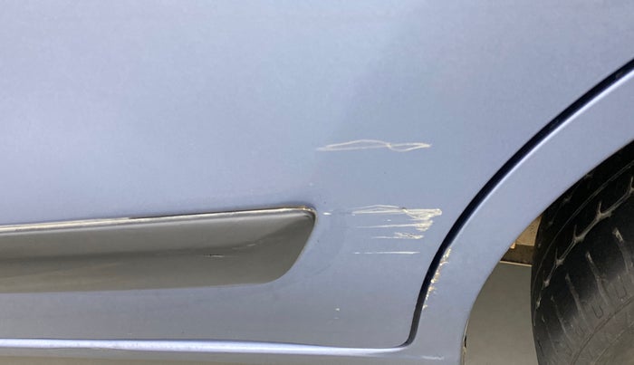 2015 Maruti Wagon R 1.0 VXI, Petrol, Manual, 33,403 km, Rear left door - Minor scratches