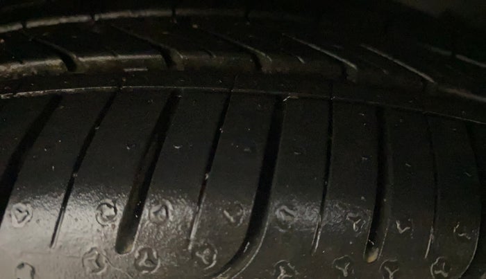 2020 Volkswagen Polo 1.0 GT TSI AT, Petrol, Automatic, 7,871 km, Right Front Tyre Tread