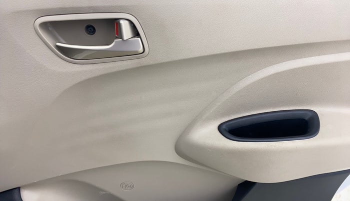 2019 Hyundai NEW SANTRO SPORTZ CNG, CNG, Manual, 48,972 km, Driver Side Door Panels Control