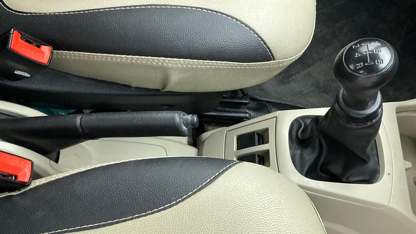 2021 Maruti Alto LXI, Petrol, Manual, 40,627 km, Gear Lever
