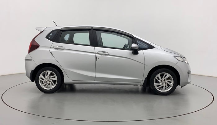 2016 Honda Jazz 1.2L I-VTEC V, Petrol, Manual, 1,09,814 km, Right Side View