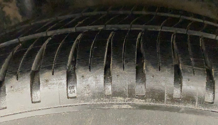 2018 Maruti IGNIS DELTA 1.2 AMT, CNG, Automatic, 1,00,481 km, Right Rear Tyre Tread