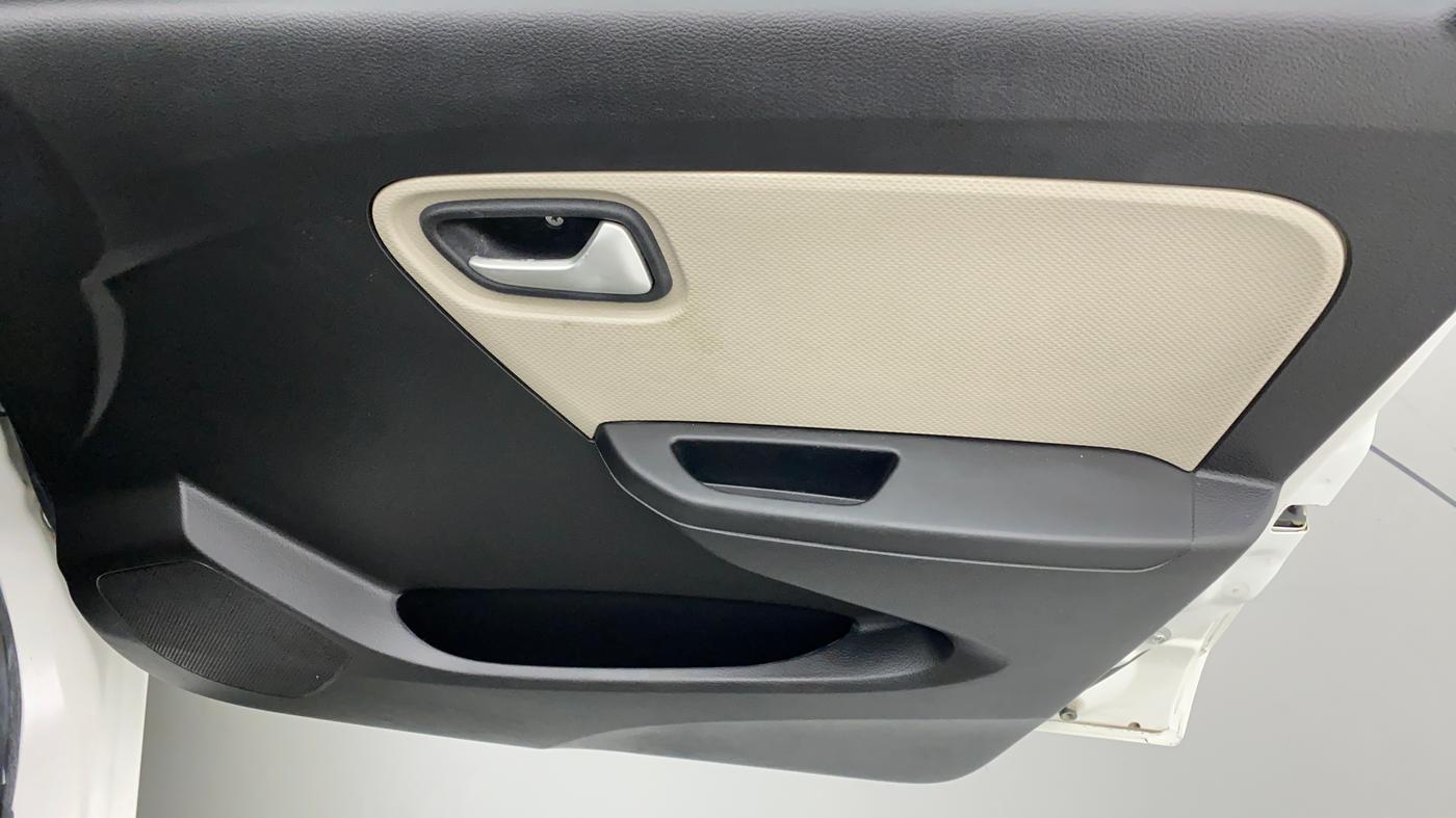 2020 Maruti Alto LXI, Petrol, Manual, 11,996 km, Driver Side Door Panels Control
