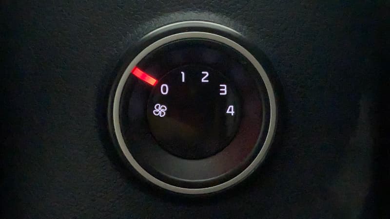 2022 KIA CARENS LUXURY PLUS 1.4 PETROL 6 STR, Petrol, Manual, 9,041 km, Rear AC Temperature Control