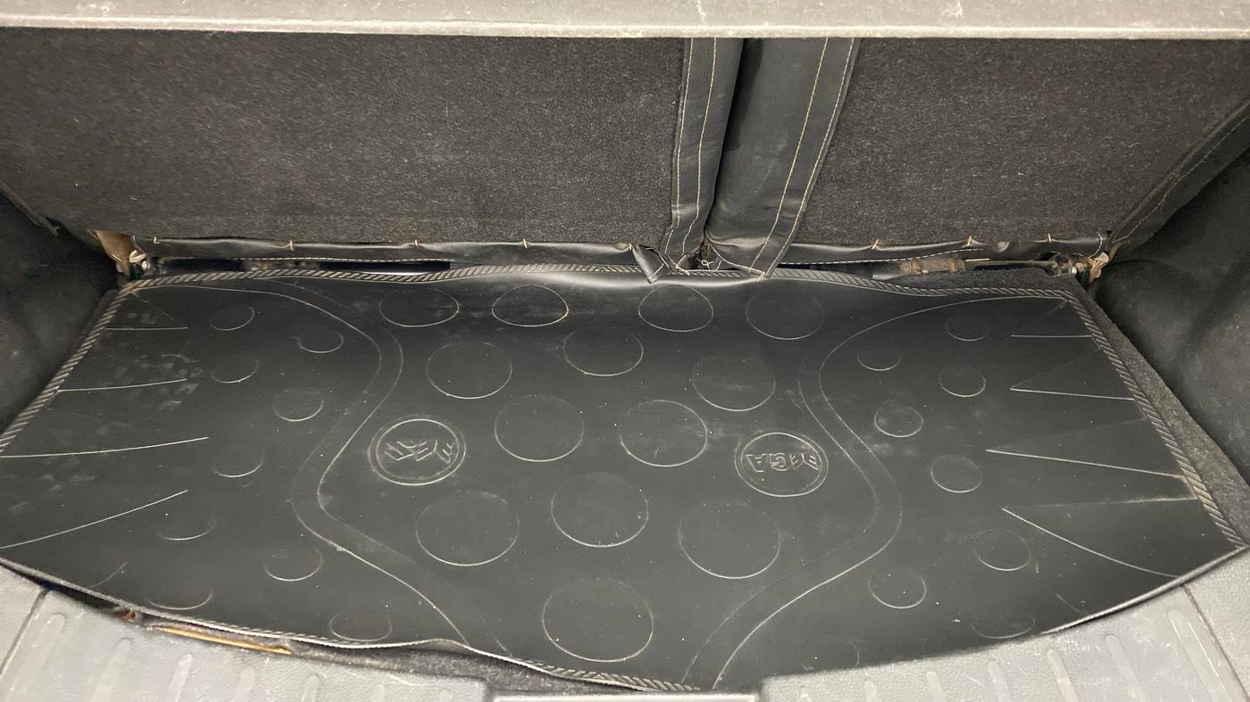 2014 Maruti Wagon R 1.0 VXI, Petrol, Manual, 90,433 km, Boot Inside