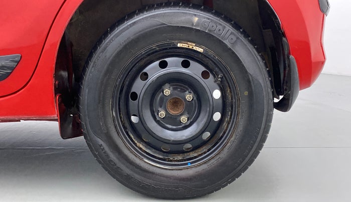2018 Maruti Swift VXI AMT D, Petrol, Automatic, 25,412 km, Left Rear Wheel