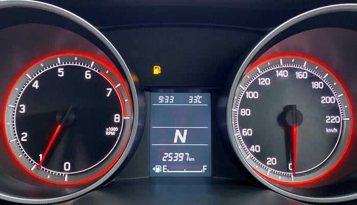 2018 Maruti Swift VXI AMT D, Petrol, Automatic, 25,412 km, Odometer Image