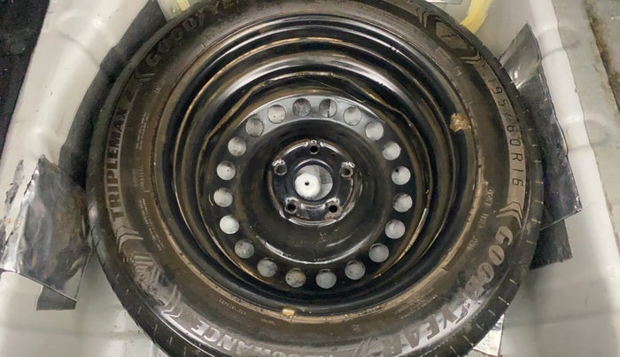 2024 Tata NEXON SMART+ SUNROOF 1.2 PETROL, Petrol, Manual, 21,501 km, Spare Tyre