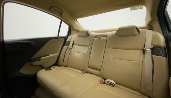 2014 Honda City 1.5L I-VTEC SV, Petrol, Manual, 61,883 km, Right Side Rear Door Cabin