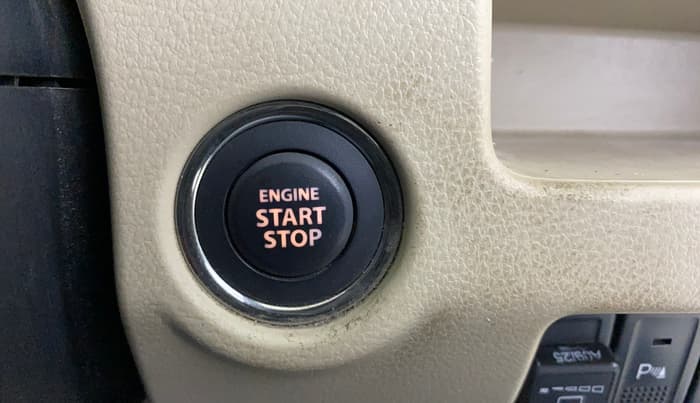 2015 Maruti Ciaz ZXI, CNG, Manual, 1,31,073 km, Keyless Start/ Stop Button